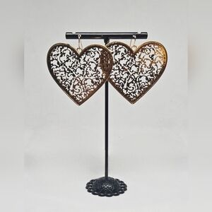 Large Gold Tone Filigree Heart Earrings – Romantic Statement Jewelry
